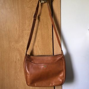 Salvatore Ferragamo vintage shoulder bag!